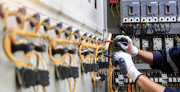 Professional Electrician technician working in Hickory, NC